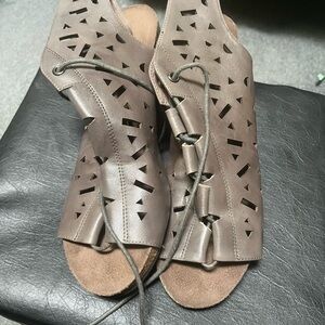 Women's Brown Leather Sandals